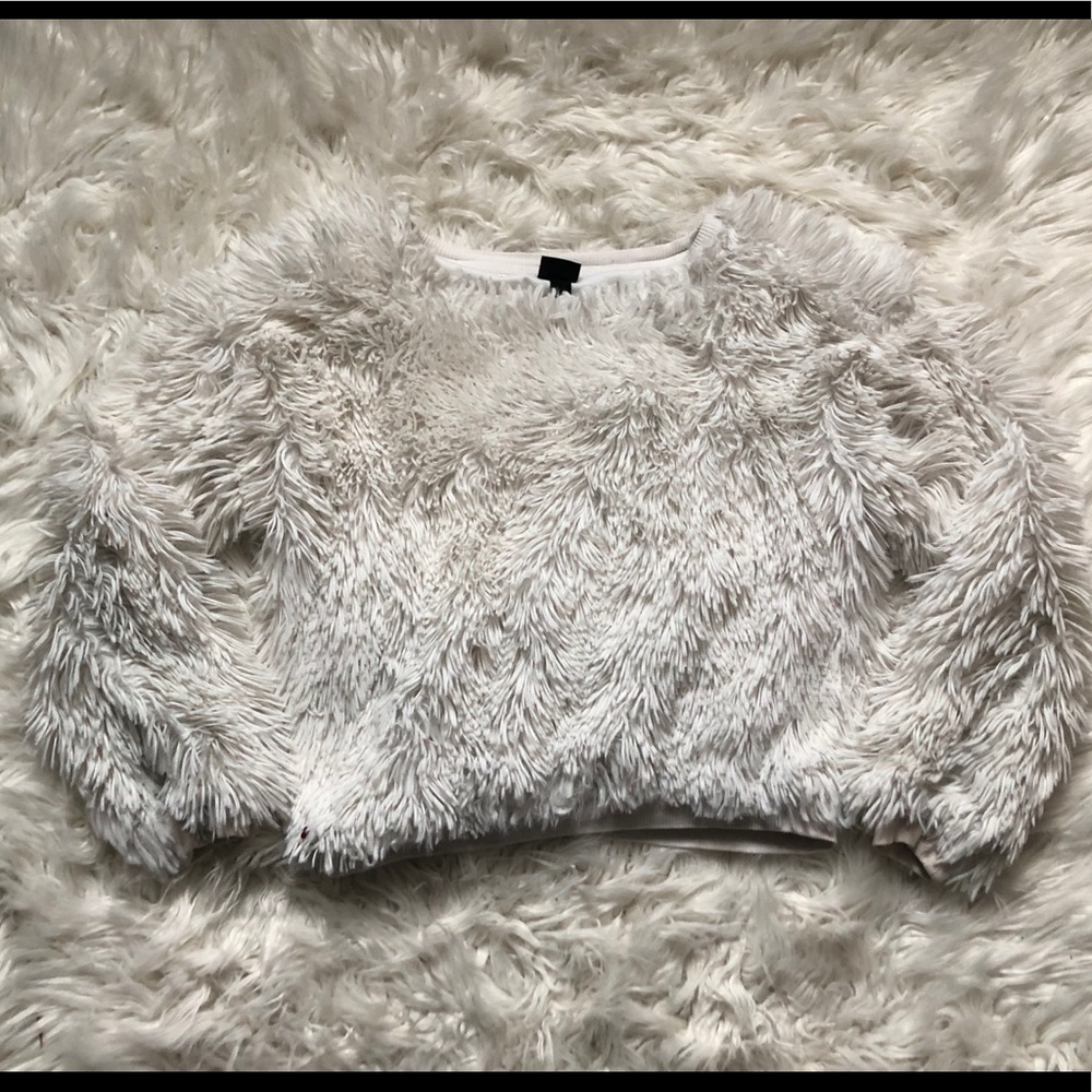 Art Class brand furry top